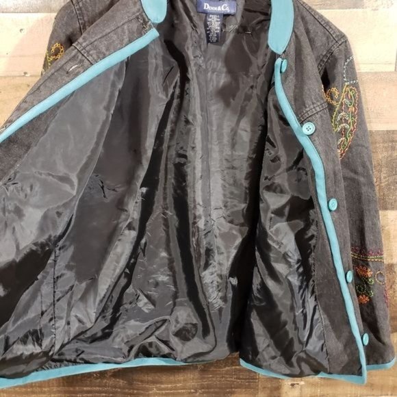 Denim & Co embroidered detailed jean jacket woman's size small - Picture 11 of 12